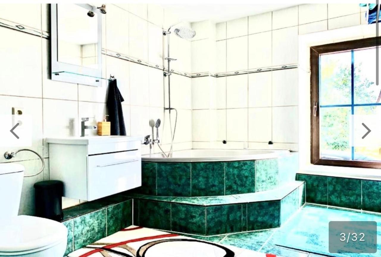 #World Ferienwohnung Schkeuditz Exteriör bild